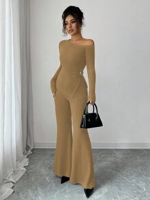 Elenzga 女士时尚休闲两件套，不对称肩部褶皱下摆金属装饰长袖罗纹针织修身T恤 + 罗纹针织修身喇叭裤 - 卡其色 - 查看 4
