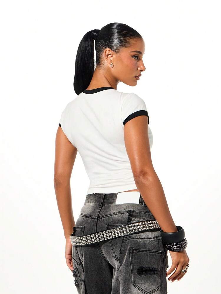 SUMWON WOMEN Krótki T-shirt Ringer z nadrukiem graficznym