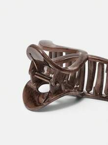 MOTF PREMIUM DARK BROWN WAVY HAIR CLAW CLIP - Rust Brown - View 9