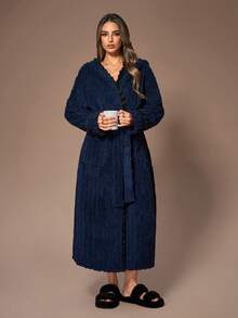 SHEIN Contrast Color Pom Pom Hooded Jacquard Fleece Women Robe Robes For Women Fluffy Fuzzy Robe Women's Robe Night Robe Women Robes For Women Winter - Navy Blue - View 7