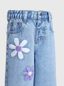 SHEIN ChillGRL 两件套女童牛仔套装 - 花卉刺绣牛仔外套 + 阔腿牛仔裤，时尚休闲套装，适合年轻女孩，是理想的礼物和户外服装。