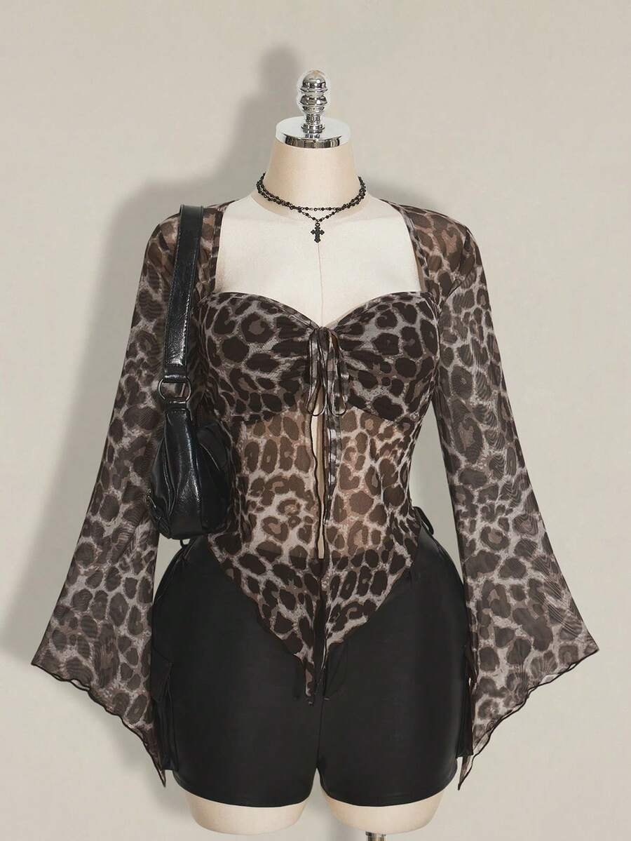 SHEIN ICON 大尺碼豹紋喇叭袖前綁帶性感方領上衣 - 彩色 - 查看 1
