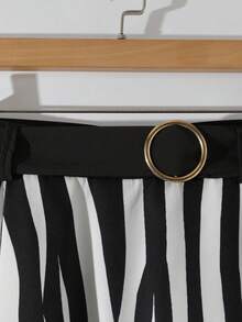 GlowEve CURVE Gestreifter A-Linien Rock in Große Größen für Damen, lässig, locker geschnitten, elegant und vielseitig einsetzbar für Party, Alltag, Herbst/Winter - Verschiedenfarbig - Übersicht 5