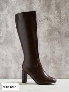 SHUZIA 女士方头粗跟高筒过膝长靴，采用优质油光PU皮革，巧克力色，侧拉链设计，宽松靴筒，线条流畅，尽显现代风范。圣诞节宽楦设计。 - 咖啡棕 - 查看 3