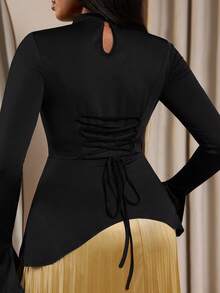 SHEIN Elenzya Elegante vestido nuevo de moda con cuello de volantes, color dorado, plisado, bloque de color, espalda cruzada con lazo, adecuado para citas de mujeres, fiestas formales, Navidad, Halloween, San Valentín, elementos chinos, cuello Mao, atuendo de Año Nuevo, otoño/invierno