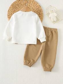 Cozy Pixies 2件套男婴卡通刺猬图案针织柔软圆领长袖套头卫衣和松紧腰裤套装