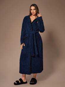 SHEIN Contrast Color Pom Pom Hooded Jacquard Fleece Women Robe Robes For Women Fluffy Fuzzy Robe Women's Robe Night Robe Women Robes For Women Winter - Navy Blue - View 5