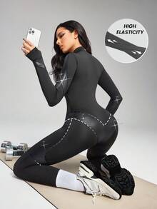 Innovista Zip Catsuit Black Long Sleeve Unitard Jumpsuit, PU Leather Panels, Front Zipper, Thumbhole Sleeves, Removable Pads, High Stretch Sculpting Compression | Gym Workout Running, Moto Athleisure Streetwear | Unitard | Catsuit Schwarz Reißverschluss Daumenloch Pads Herausnehmbar | Gymtok Techwear - Black - View 12