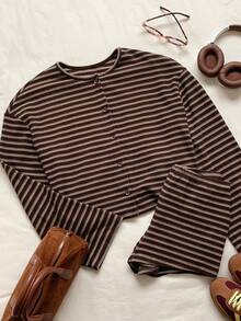 Comfortcana Set casual da 2 pezzi da donna con top a maniche lunghe a spalle scoperte e scollo tondo a righe e pantaloncini, monopetto