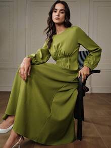 Aveloria Robe à col rond plissée avec cordon de serrage à la taille, manches longues, design mode et polyvalent - Vert - Voir 5