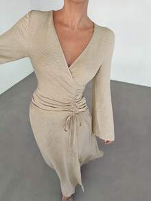 Siren Gaze 女士纯色交叉V领长袖抽绳休闲连衣裙 - 杏色 - 查看 4