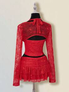 SHEIN ICON Spitzen-Hohldesign Trägerhemd und ultratiefgeschnittener Rock Set für Frauen