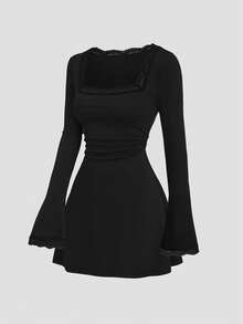 Sweetra 法式优雅复古浪漫通勤修身方领蕾丝拼接喇叭袖长袖迷你连衣裙，秋冬款 - 黑色 - 查看 8