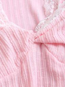 Sweetra 女士纹理面料扭结性感蕾丝边二合一吊带背心，修身简约通勤浪漫约会百搭长袖上衣T恤，秋冬款 - 粉色 - 查看 4