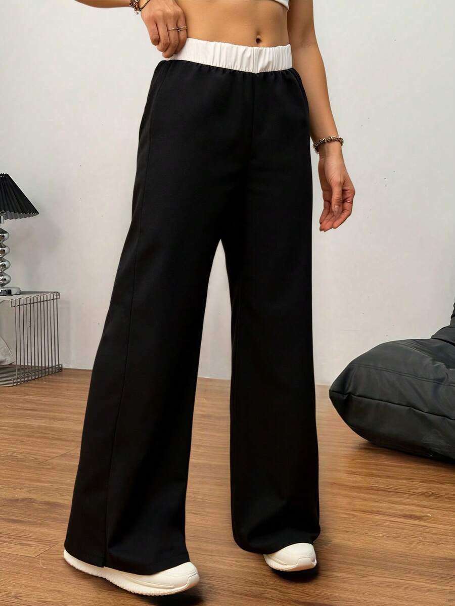 EURMUSE Women's Solid Double Waist Detailed Regular Fit Wide Leg Casual Pants - Black and White - View 1