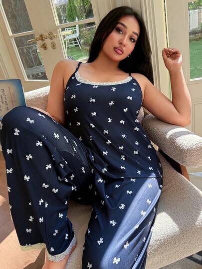 SHEIN Sexy Butterfly Print Lace Trim Camisole Pajama Set Plus Size Sleepwear Set
