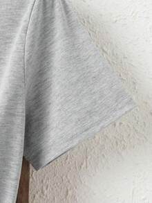 Camiseta de Manga Corta para Mujer con Estampado Be Still & Know en Letra Caligráfica, Diseño Religioso Inspirador, Ideal para Uso Diario y Ocasiones Casuales - Gris - Ver 5