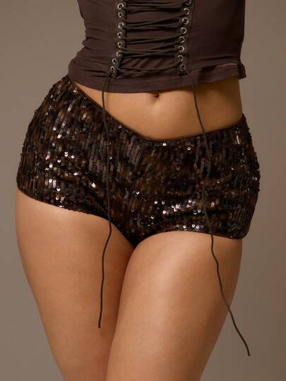 MUSERA กางเกงขาสั้น Low Rise Sequin Fitted Hotpants Micro Mini สำหรับออกงานกลางคืน ปาร์ตี้สุดเซ็กซี่