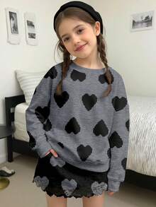Tween Girl Casual Loose Fit Crew Neck Comfortable Long Sleeve Sweatshirt, Suitable For Autumn/Winter, Classic Pixel Heart Print Design