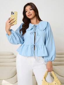 SHEIN EZwear Áo sơ mi nhiều lớp đa năng Thu/Đông 2025, mặc thường ngày, dự tiệc, hẹn hò, ngày lễ, ở nhà, đi làm, mặc nhiều dịp, cổ Peter Pan, tay dài bồng bềnh, trang trí nơ phía trước, rộng rãi, viền bèo nhún, xanh nhạt, cắt ngắn, cỡ lớn - Màu xanh lam - Xem 5