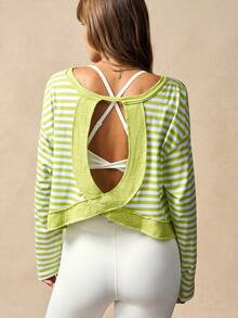 VARSIVA 条纹露背短款长袖运动T恤 - 彩色 - 查看 4