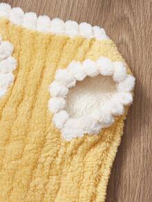 PETSIN 1件黄色竖毛绒花边宠物背心，秋冬加厚保暖可爱休闲宠物厚衣服