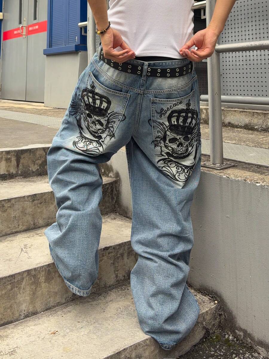 ROMWE MEN Men's Loose Fit Jeans With Skull Embroidery Design - Medium Wash - View 1