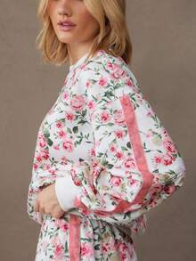 WESTFADE Crewneck Velvet Striped Sleeves Floral Print Relaxed Fit Sweatshirt Fall, Autumn, Winter, Boho, Western Wear, Country Concert, NYE, New Years Eve, Christmas, Holiday, Casual, Cute