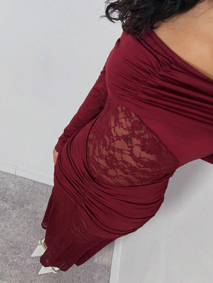 Glamine 女士优雅蕾丝拼接荷叶边长袖露肩连衣裙 - 酒紅色 - 查看 1