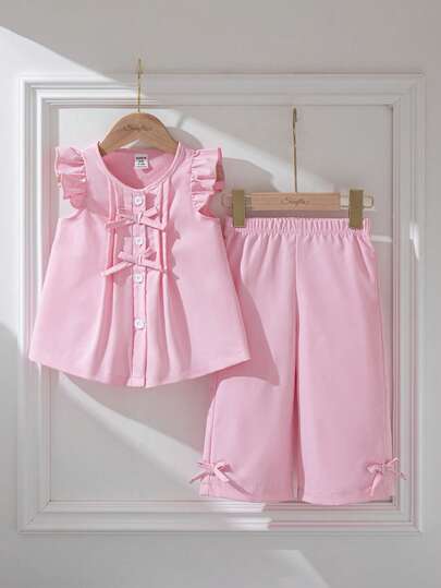 Souflis Fransk retro ny ljusrosa ärmlös rund halsringning med plisserad blus framtill i kombination med ljusrosa byxor med vida ben, avslappnad och mångsidig outfit för skolan, utflykt, flera tillfällen, baby- och babyflickset