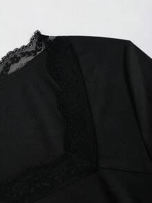 Sweetra 法式优雅复古浪漫通勤修身方领蕾丝拼接喇叭袖长袖迷你连衣裙，秋冬款 - 黑色 - 查看 7