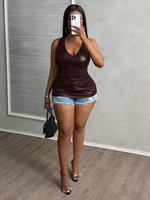 Slaydiva Áo hai dây PU nhún bèo cổ chữ V ôm sát cỡ lớn cho nữ - Màu nâu  Mocha - Xem 6