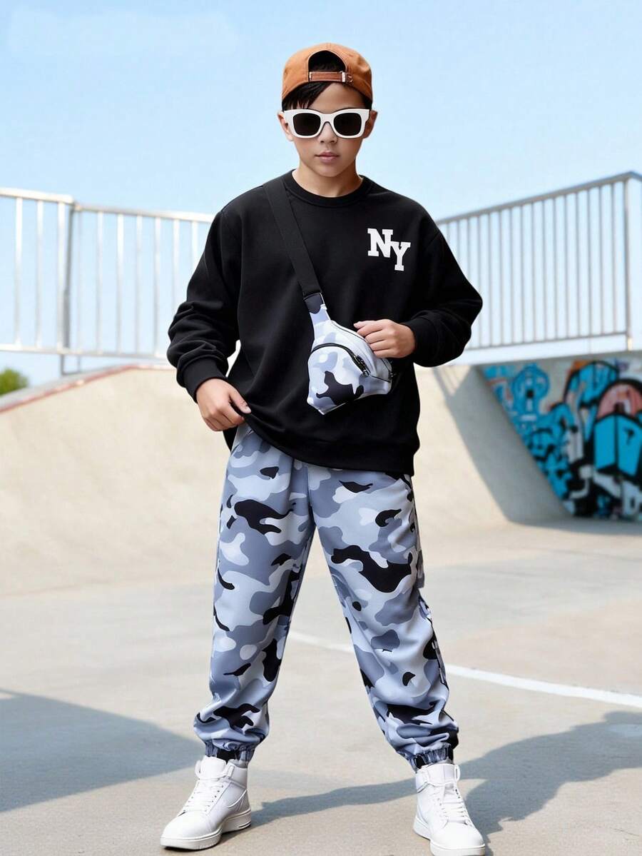 Fantacosmos 2 件套青少年男童休闲图案字母印花斜挎连帽衫和迷彩抽绳裤运动装，春秋季 - 彩色 - 查看 1