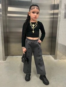 SHEIN SLAYR 年轻女孩休闲时尚心形印花宽松直筒针织裤，灰色，百搭，圣诞节 - 深灰色 - 查看 3