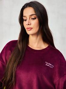 Core Rhythm Hanorac pentru femei, toamnă/iarnă, cu căptușeală termică, guler rotund, croială lejeră, cu slogan brodat, potrivit pentru sport și purtare zilnică, seturi de antrenament, hanorac pentru femei, mânecă lungă supradimensionat, tricou de sală cu mânecă lungă pentru femei, haine de sală sport cu mânecă lungă pentru femei, hanorac de sală supradimensionat pentru femei - Burgundia - Vizualizare 6