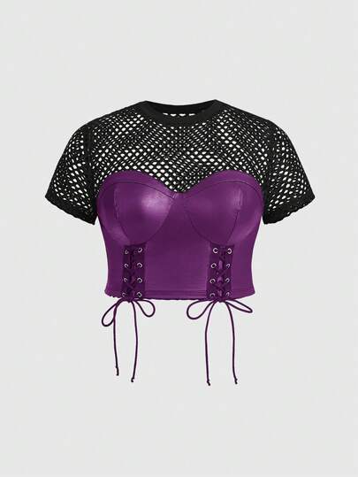 تي شيرت نسائية كبيرة الحجم مصنوعة من الدانتيل المثقب والمربوطة بأربطة، بتصميم ضيق وجذاب