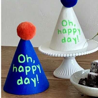 Joivida 1顶印有“生日快乐”字样的生日派对圆锥形帽，派对帽，适合生日、洗礼派对、活动装饰、节日设计、欢乐派对装扮，易于佩戴，轻便材质，庆典帽，活动组织者，家庭聚会，斋月情人节礼物
