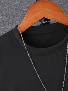 SHEIN Vacaura 青少年男孩迷彩貨物長褲和補丁口袋上衣套裝2件組