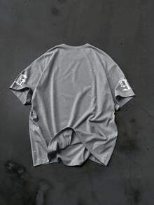 Manfinity EMRG 男士休闲宽松数字字母印花落肩T恤，时尚街头风格，夏季 - 灰色 - 查看 2