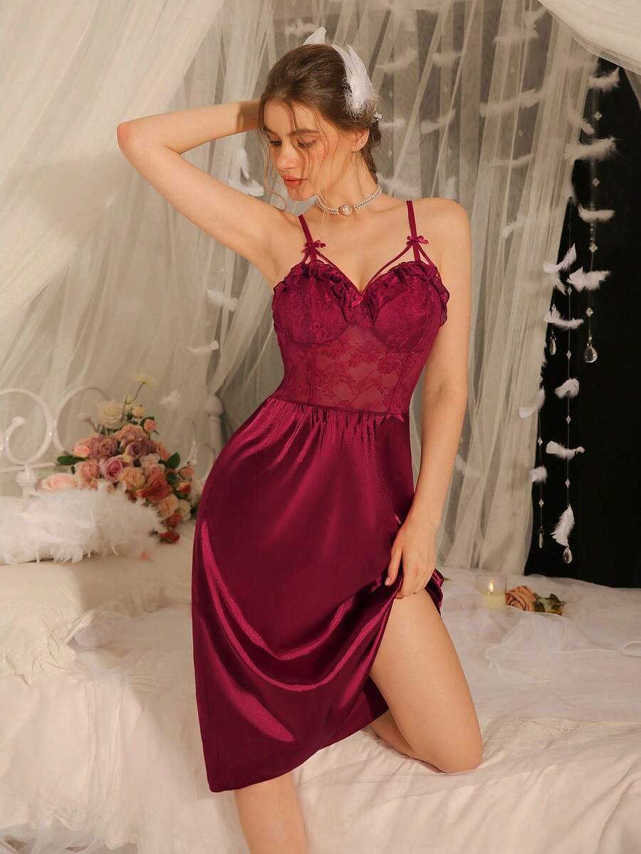 DelicateAllure 女士纯色蕾丝拼接吊带睡裙 - 酒紅色 - 查看 1