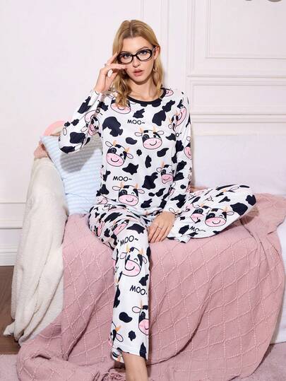 SweetSlumber Schattige Cow Print Contrast Round Neck Loose Com Tafel Pajama Set view 4