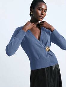 Maija Blusa básica minimalista y elegante con cuello en V profundo, decoración de botones metálicos, mangas raglán sueltas y cómodas, adecuada para ir al trabajo, la oficina, el uniforme de maestro, el verano - Azul - Ver 5