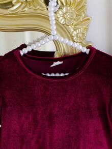 Young Girls Burgundy Velvet Round Neck Pearl Beaded Puff Sleeve Waist Fit & Flare Dress, Suitable For New Year, Party, Gathering, Christmas