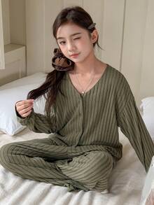 DAZY 少女V领针织长袖上衣和裤子睡衣套装，秋季 - 軍綠色 - 查看 6