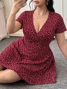 CovetEZ 大码复古心形 A 字形黑色情人节约会晚礼服 - 紅色 - 查看 6