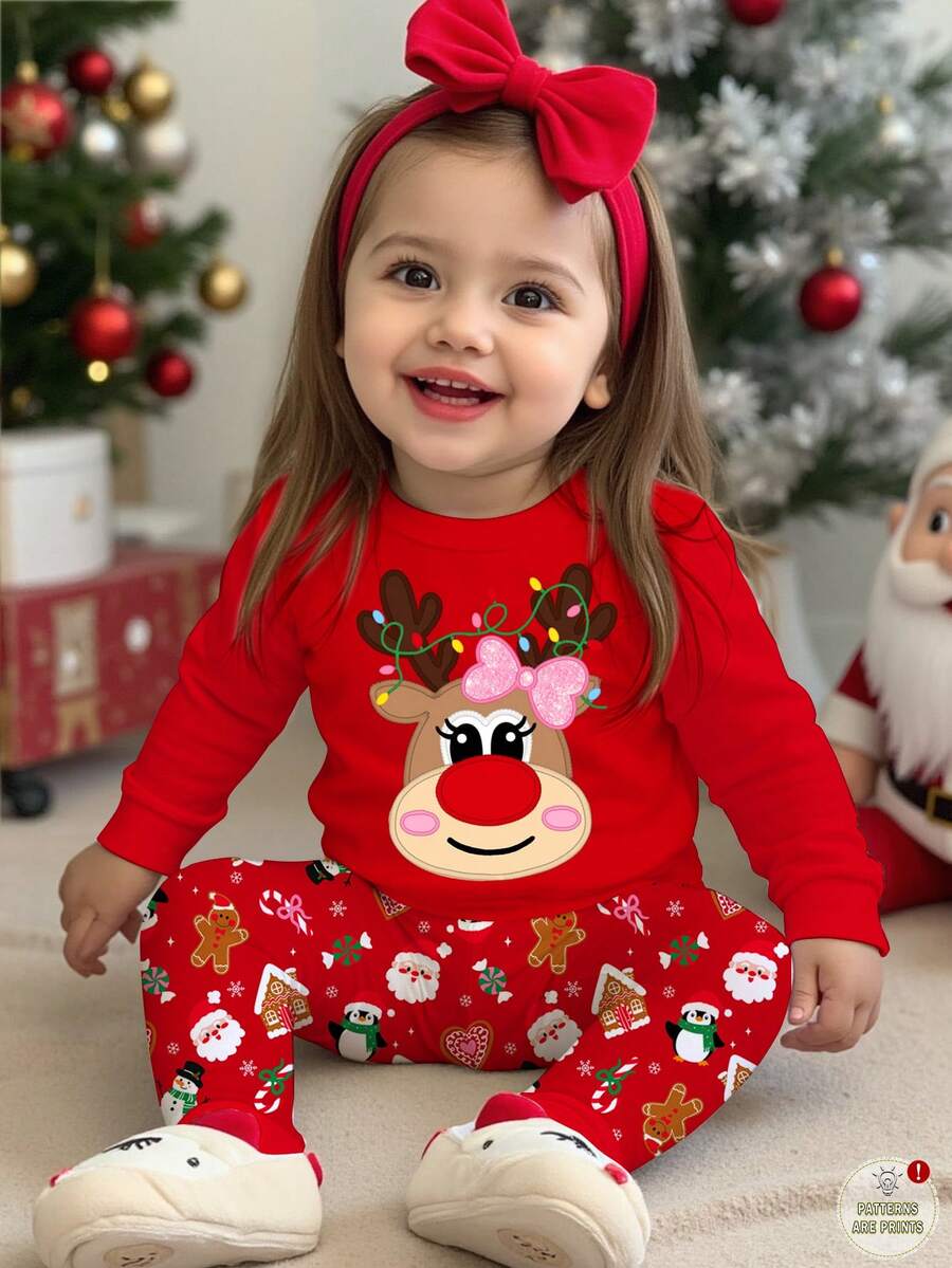SHEIN Conjunto de pijama de top de manga larga y pantalones de ajuste cómodo y minimalista casual con diseño de reno, campana, bastón de caramelo, copo de nieve, hombre de jengibre y pingüino de Navidad en rojo festivo, adecuado para otoño/invierno, para niña bebé - Multicolor - Ver 1
