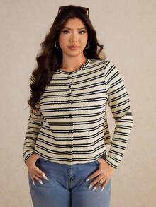 Elaquor Áo thun cardigan kẻ sọc cổ tròn cài nút phía trước cỡ lớn - Màu xanh lam - Xem 7