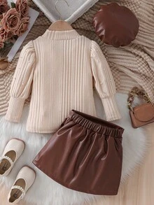 秋冬新款欧美风女童两件套：高领串珠花瓣袖罗纹针织上衣+PU皮裙+贝雷帽，时尚套装 - 棕色 - 查看 2