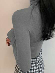 DAZY Áo thun nữ dáng ôm cổ cao tay dài màu trơn đơn giản - Xám - Xem 5