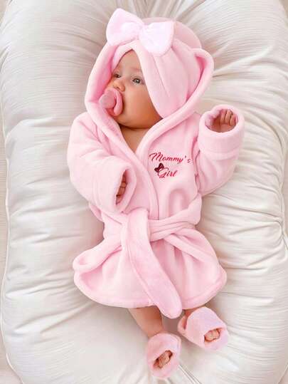 SHEIN Newborn Girl Photography Bathrobe With Matching Turban Hat And Mini Slippers Infant Photoshoot Outfits Love Embroidery Newborn Props